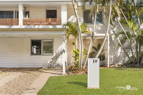 Property photo of 19 Robina Street Margate QLD 4019