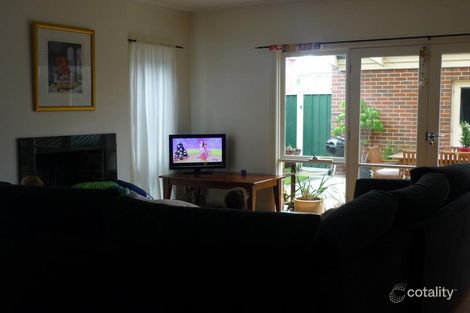 Property photo of 14 Forge Close Maribyrnong VIC 3032