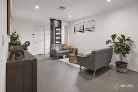 Property photo of 29/28 Bonogin Road Mudgeeraba QLD 4213