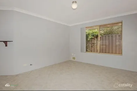 Property photo of 9 Dixon Mews Leda WA 6170