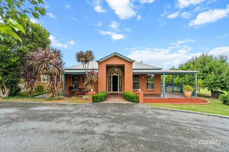 40 Balfours Rd, Lucknow, VIC 3875