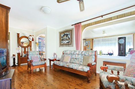 Property photo of 51 Marchant Crescent Mount Warrigal NSW 2528