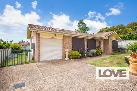 Property photo of 2/5 Herd Street Mount Hutton NSW 2290