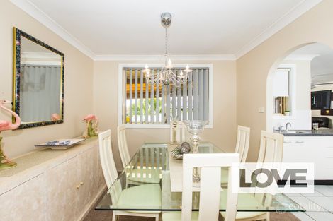 Property photo of 2/5 Herd Street Mount Hutton NSW 2290