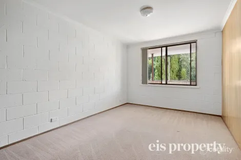 Property photo of 1/40 Corby Avenue West Hobart TAS 7000