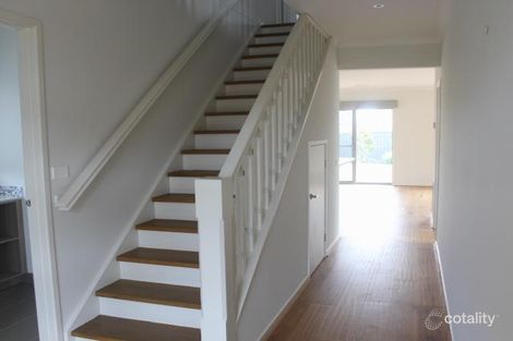 Property photo of 3 Asbury Street Craigieburn VIC 3064
