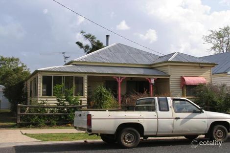 3 Creek St, Oakey, QLD 4401