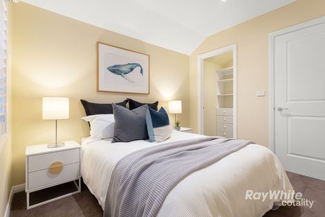 Property photo of 2/12 Yendon Road Carnegie VIC 3163