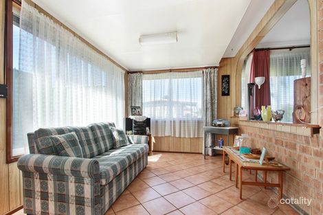 Property photo of 51 Marchant Crescent Mount Warrigal NSW 2528