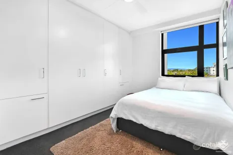 Property photo of 401/230-236 Marine Parade Labrador QLD 4215