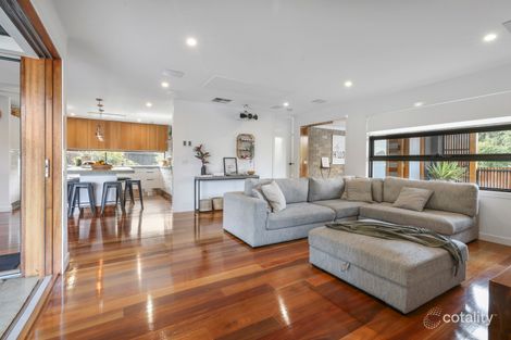 Property photo of 52 Lipton Drive Dandenong North VIC 3175