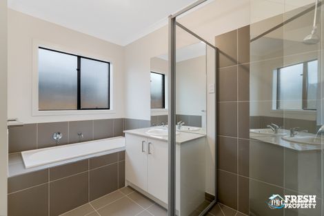 Property photo of 44 Kelpie Boulevard Curlewis VIC 3222