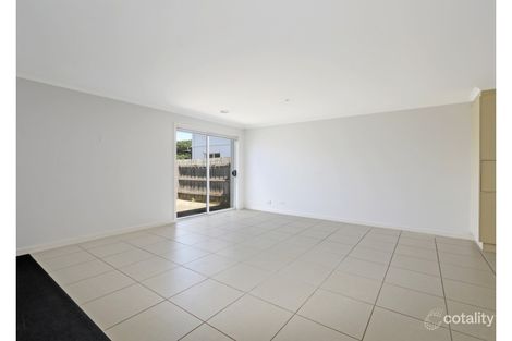 Property photo of 47 Sovereign Manors Crescent Rowville VIC 3178