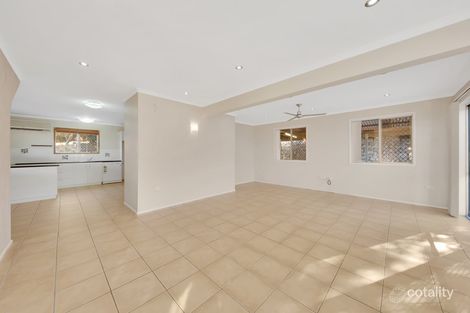 Property photo of 9 Wattle Street New Auckland QLD 4680
