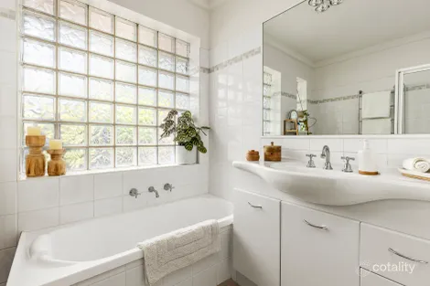 Property photo of 6 Hender Street Ringwood East VIC 3135