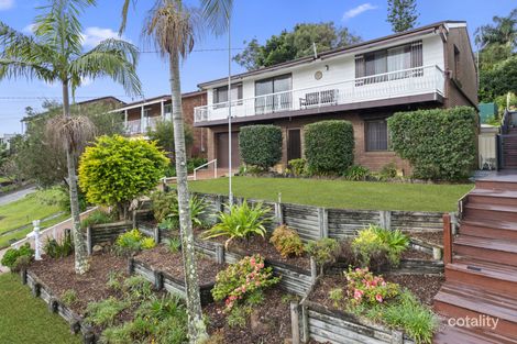 Property photo of 22 Masefield Avenue Bateau Bay NSW 2261