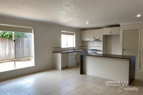 Property photo of 18 Arthur Close Truganina VIC 3029