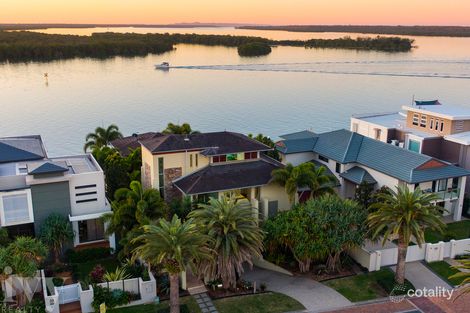 Property photo of 31 Knightsbridge Parade West Paradise Point QLD 4216