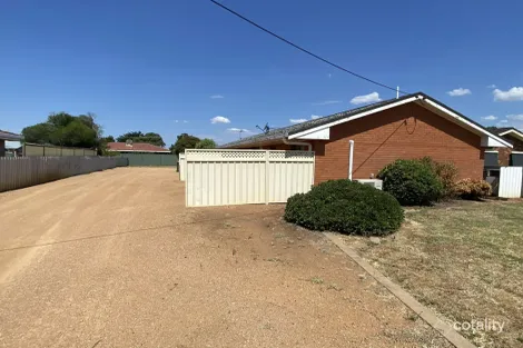 3/187 Algalah St, Narromine, NSW 2821