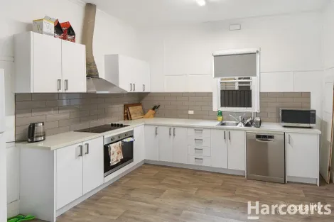 Property photo of 19 Rose Street Horsham VIC 3400
