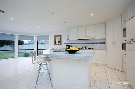 Property photo of 47 Lakes Drive Craigieburn VIC 3064