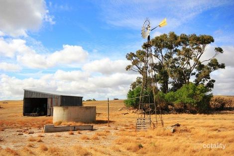 1 Yellowoorowie Rd, Warooka, SA 5577