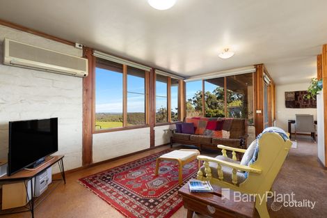 Property photo of 25 Kennedy Road St Andrews VIC 3761