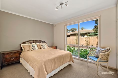 Property photo of 2/19 Paul Avenue Box Hill North VIC 3129