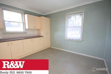 Property photo of 4 Magga Dan Avenue Tregear NSW 2770