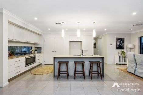 Property photo of 42 Oakview Circuit Brookwater QLD 4300