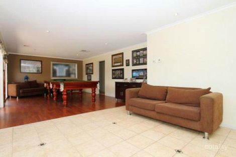 Property photo of 15 Skehan Place Epping VIC 3076