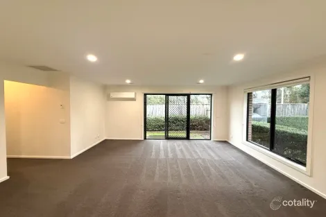 Property photo of 17/98 Lampard Road Drouin VIC 3818