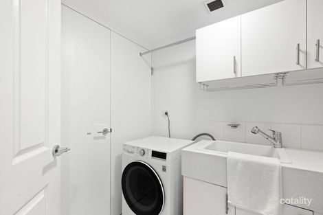 Property photo of 124/35 Howard Street Brisbane City QLD 4000