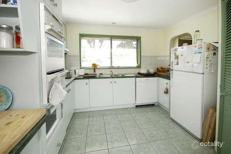 Property photo of 1 Longacres Road Yallambie VIC 3085