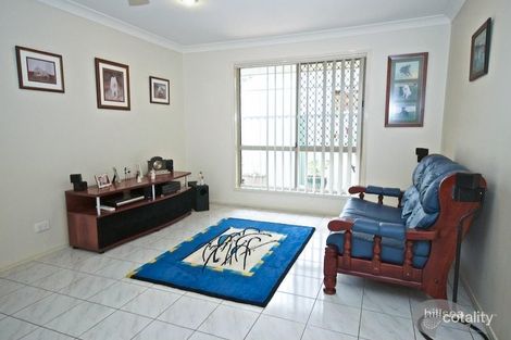 Property photo of 17 Fadden Close Arundel QLD 4214