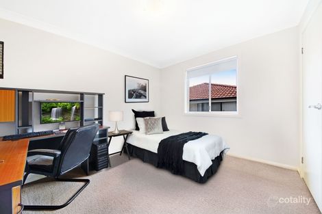 Property photo of 4 Nestor Place Wadalba NSW 2259