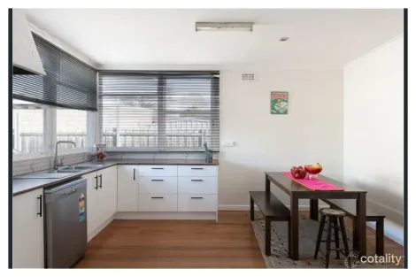 Property photo of 11 Belhaven Crescent Newstead TAS 7250