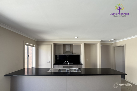 Property photo of 13 Reginato Court Tarneit VIC 3029