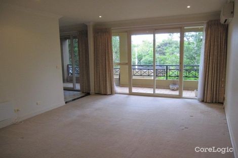Property photo of 10/153-163 Hawthorn Road Caulfield North VIC 3161