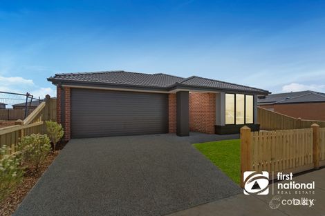 Property photo of 7 Juniper Grove Rockbank VIC 3335