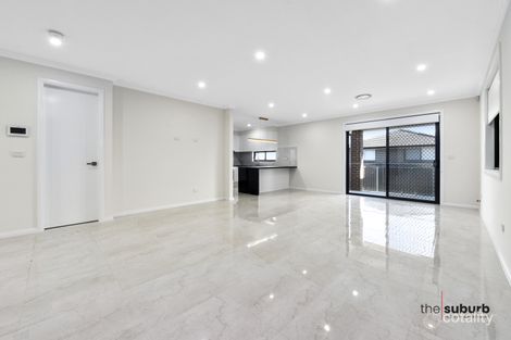 Property photo of 25 Batavia Avenue Leppington NSW 2179