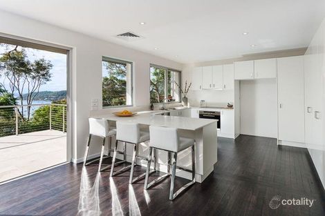 Property photo of 16 Wandearah Avenue Avalon Beach NSW 2107