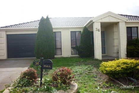 36 Jacaranda Pl, Craigieburn, VIC 3064