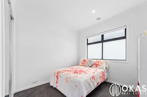 Property photo of 30 Beehive Drive Williams Landing VIC 3027