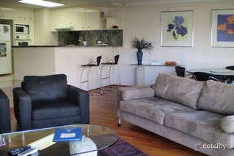 Property photo of 19/19 Riverview Parade Surfers Paradise QLD 4217