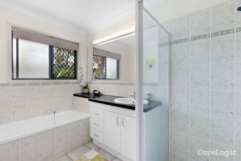 45a Fenton St, Fairfield, QLD 4103