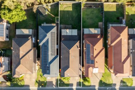 Property photo of 8 Araluen Place Carindale QLD 4152