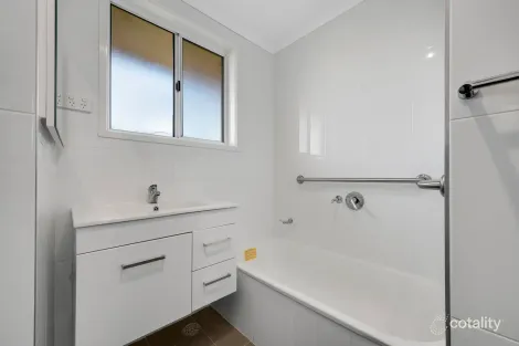 Property photo of 22 Cadell Street Downer ACT 2602