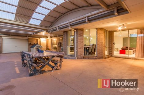 Property photo of 7 Honey Myrtle Way Cranbourne VIC 3977