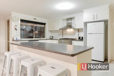 Property photo of 7 Honey Myrtle Way Cranbourne VIC 3977